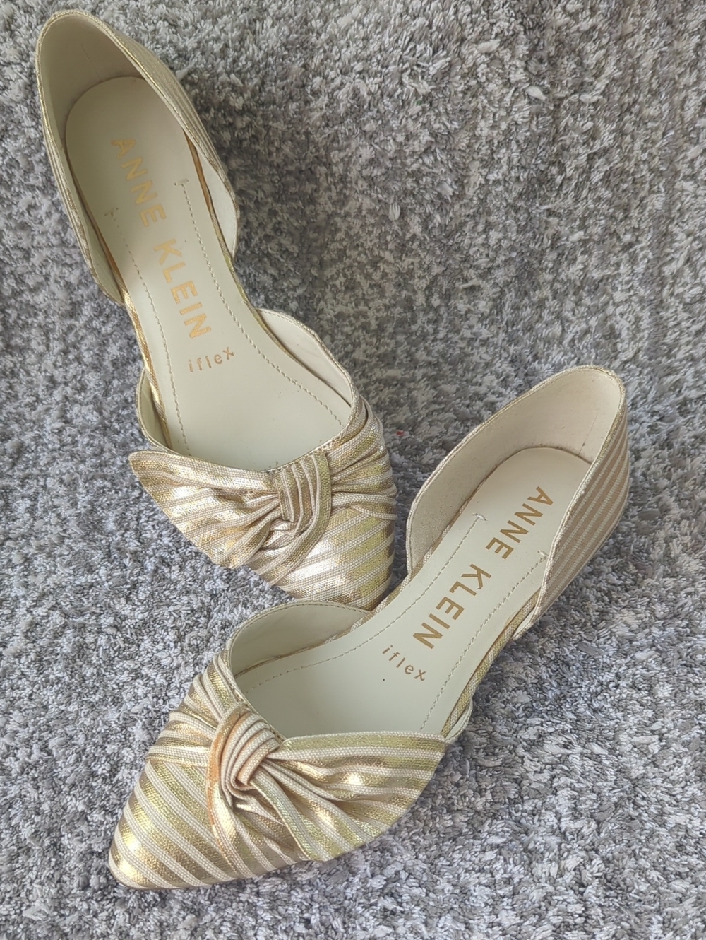 Anne Klein Metallic Gold Striped Knot-Front Pointed Flats 6M